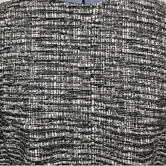 Banana Republic Small Shell Tank Top Black White Blouse Office Career Tweed S - Picture 3 of 9